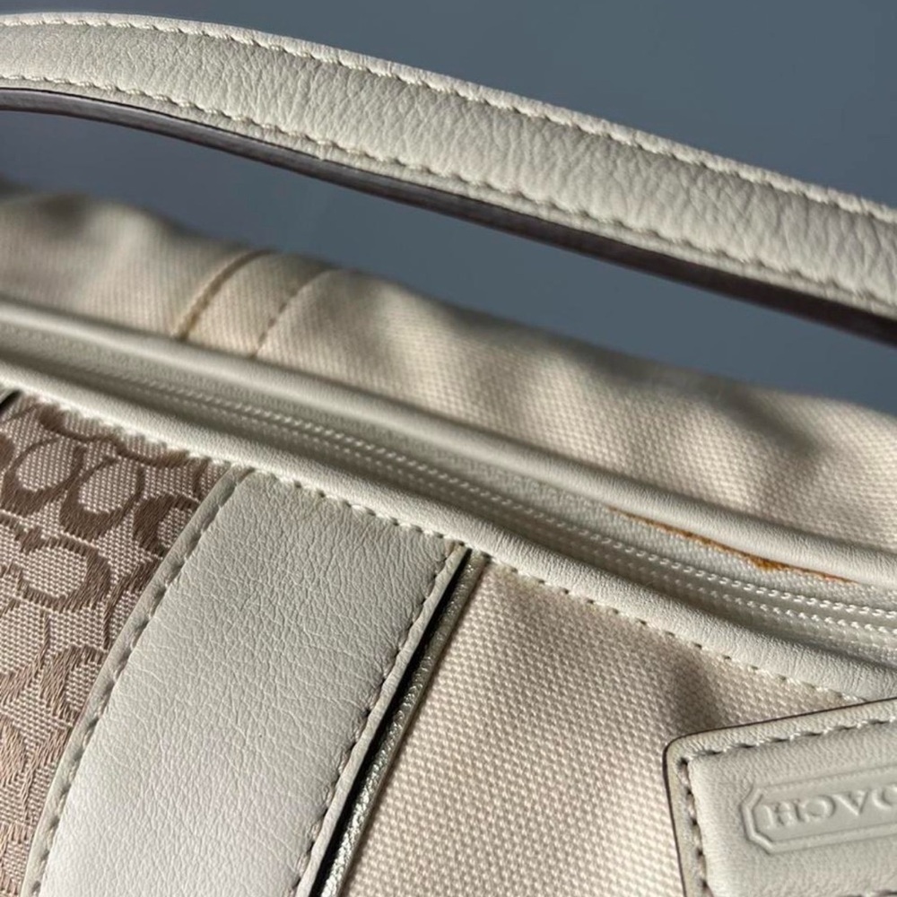 Coach Cream and Tan Mini Bag - Picture 5 of 7